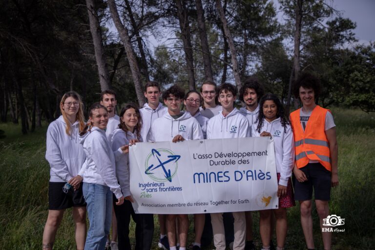 20250521_165715850_iOS